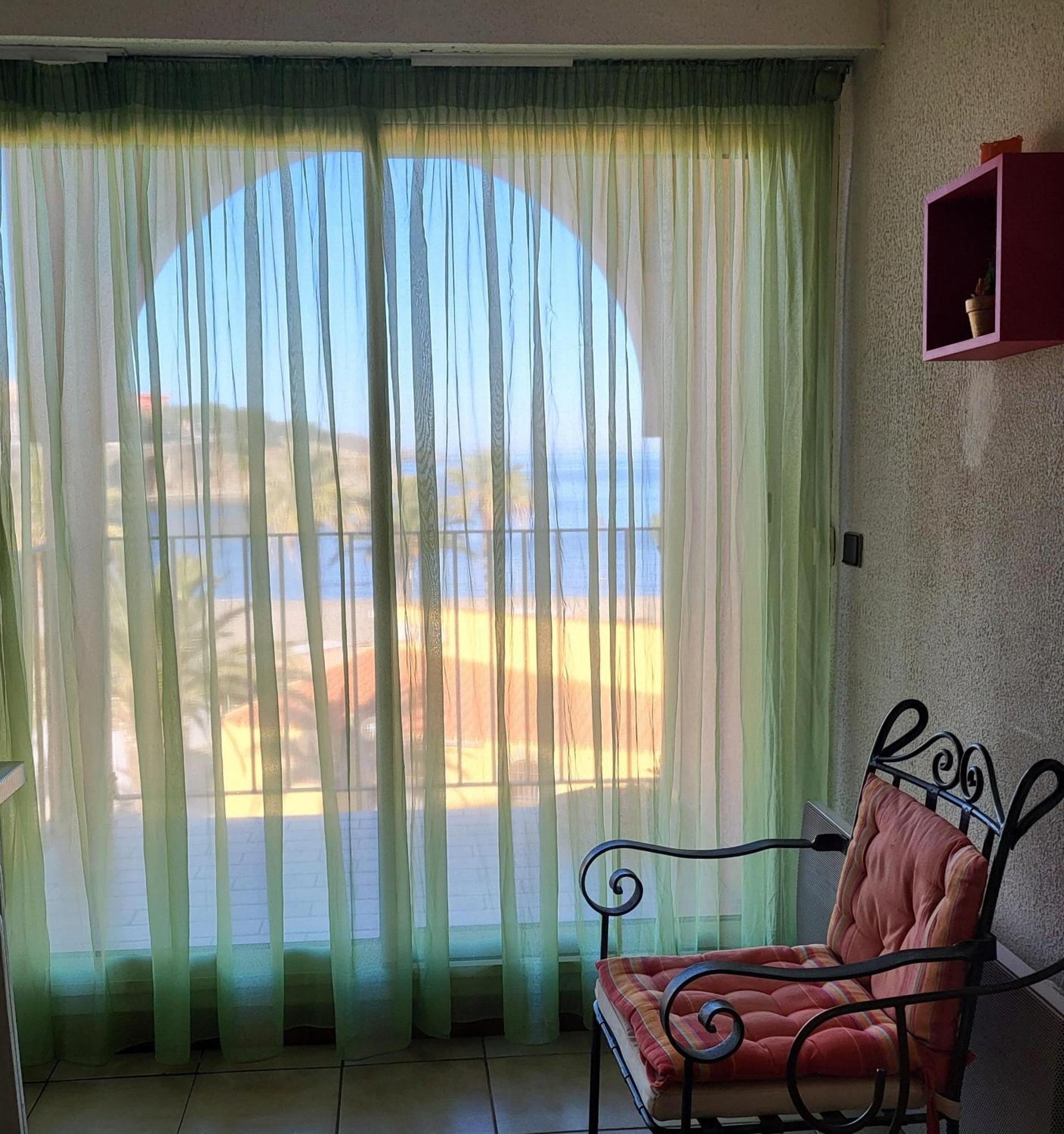 F2 Centre Front De Mer Vue Baie Parking Privatif Banyuls-sur-Mer Exterior photo